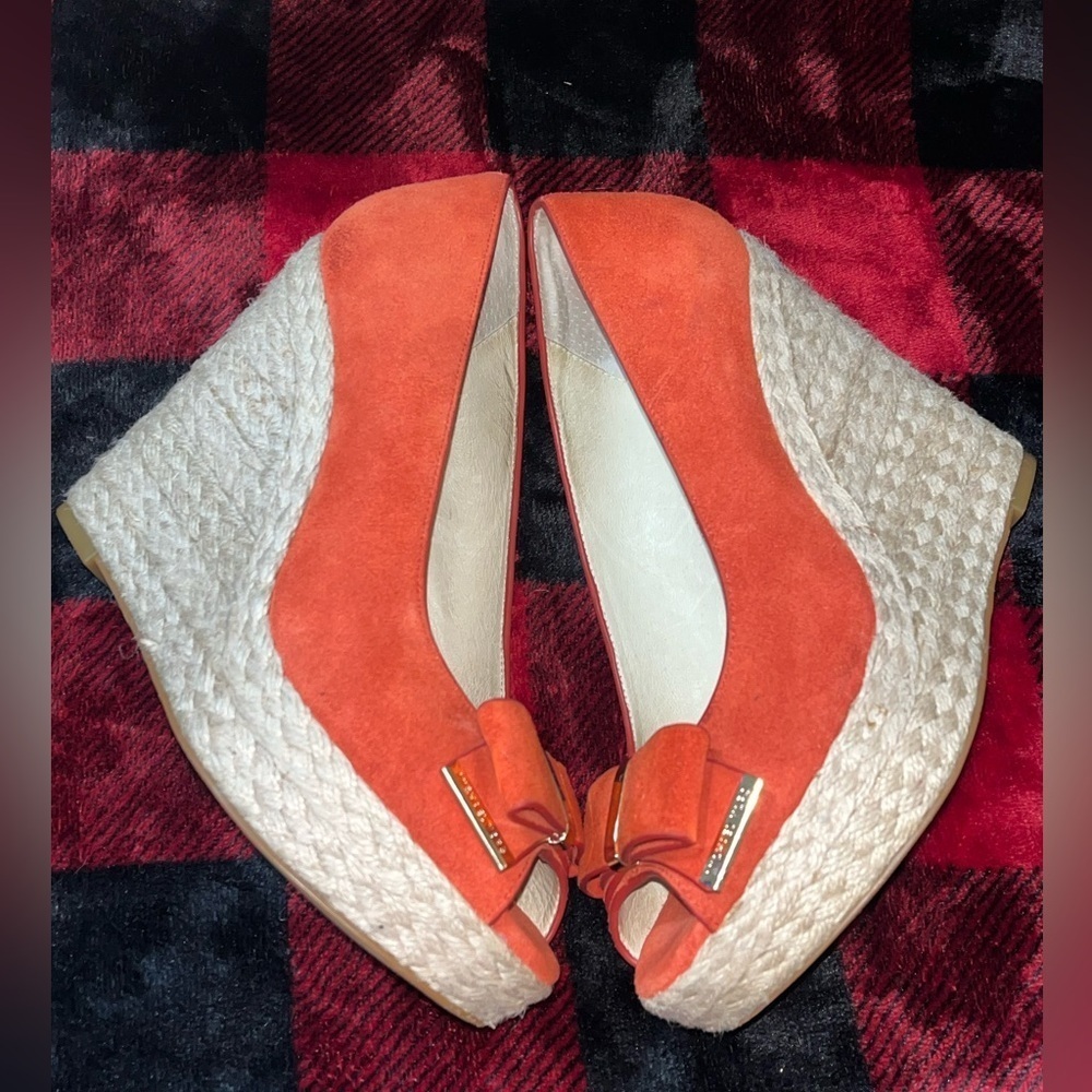 MICHAEL KORS MEG 7M Wedges SUEDE Heels ORANGE Open Toes Peep Platforms Shoes - Picture 3 of 15
